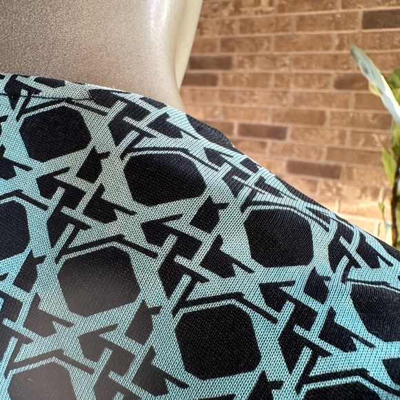 Diane Von Furstenberg Vintage Classic Silk wrap dress- 12 - Picture 5 of 7